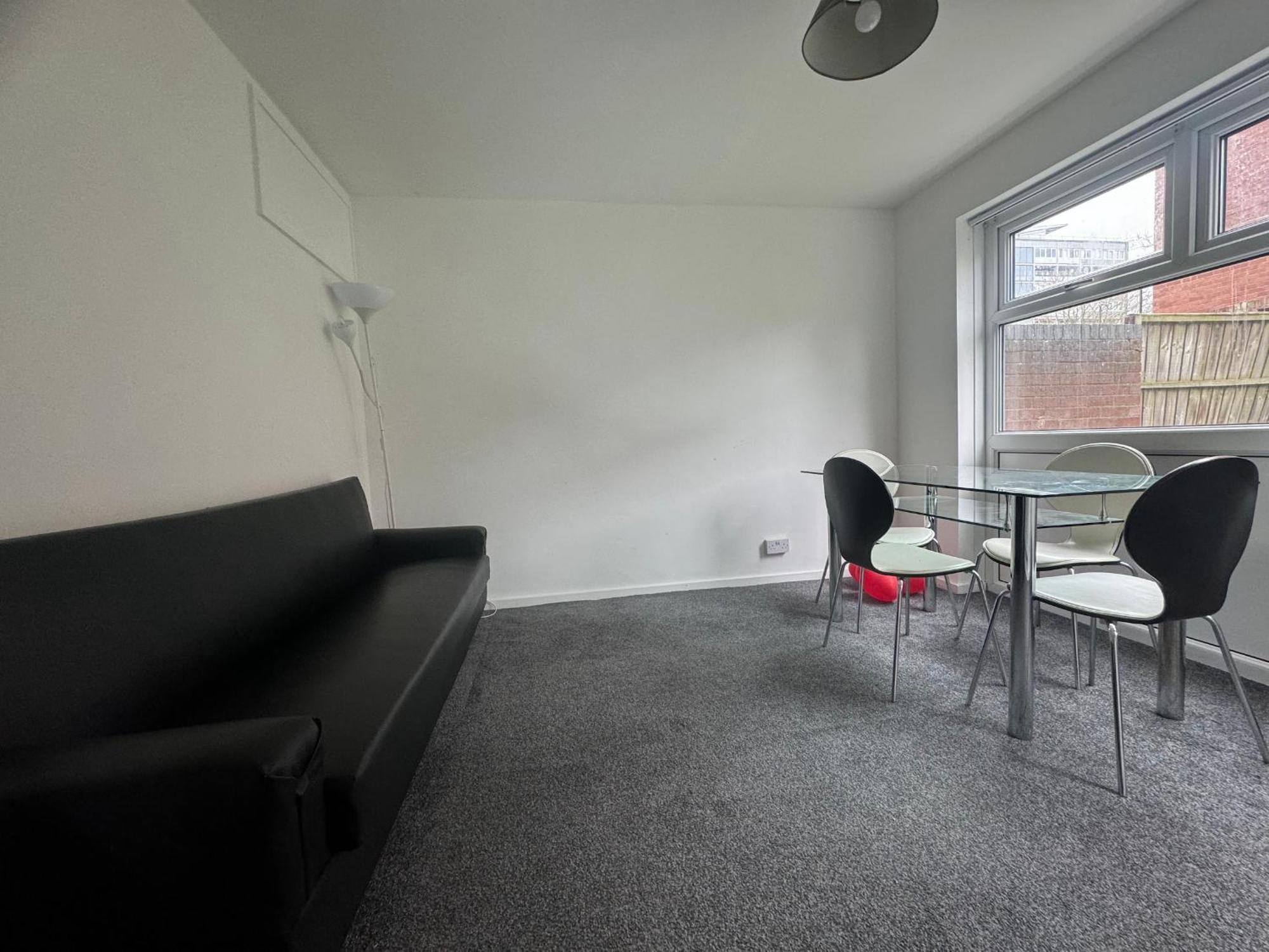 Homestays-Close To Coventry City And University I Free Parking I Wi-Fi Dış mekan fotoğraf